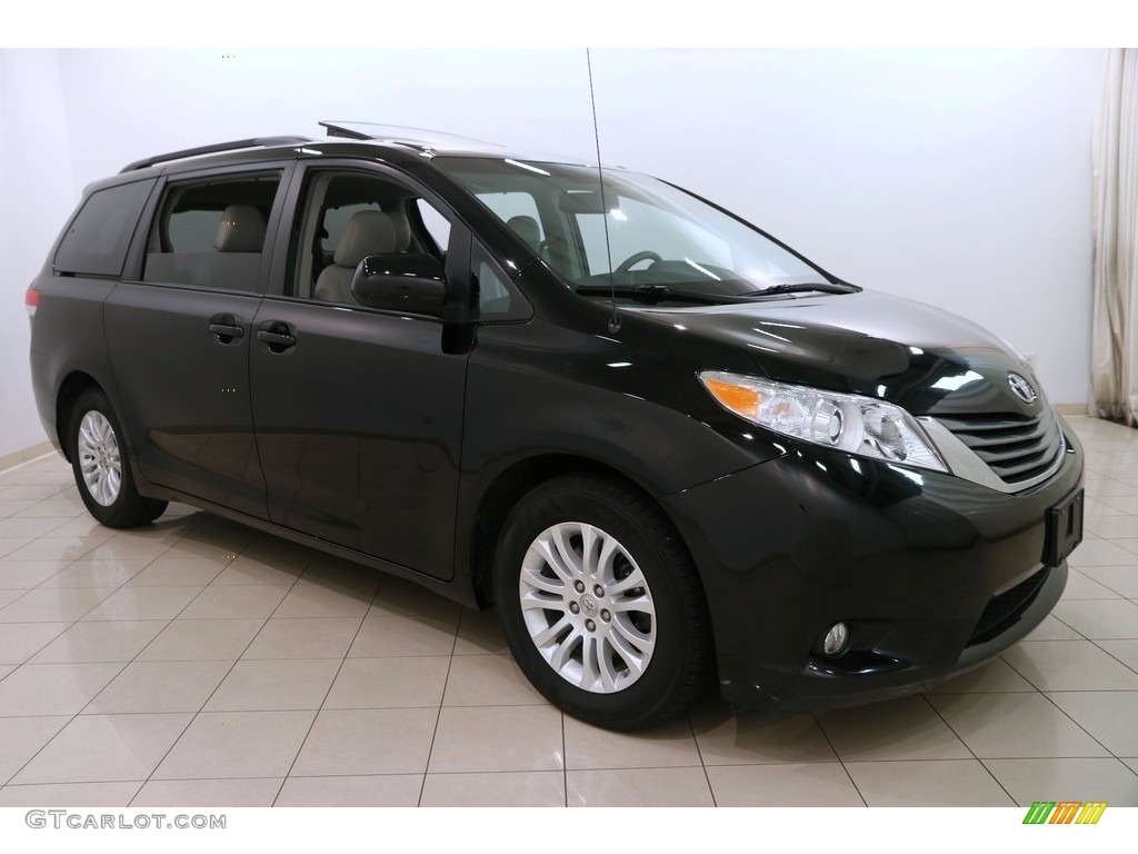 2014 Sienna XLE - Black / Light Gray photo #1