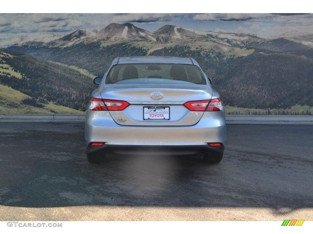 2018 Camry LE - Celestial Silver Metallic / Ash photo #4