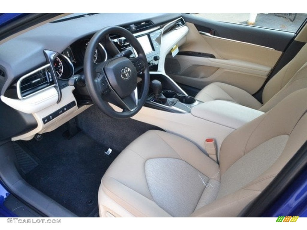 2018 Camry LE - Blue Crush Metallic / Ash photo #5