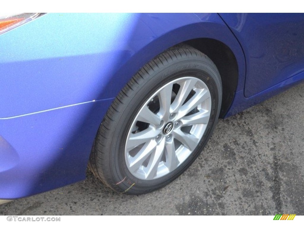 2018 Camry LE - Blue Crush Metallic / Ash photo #9