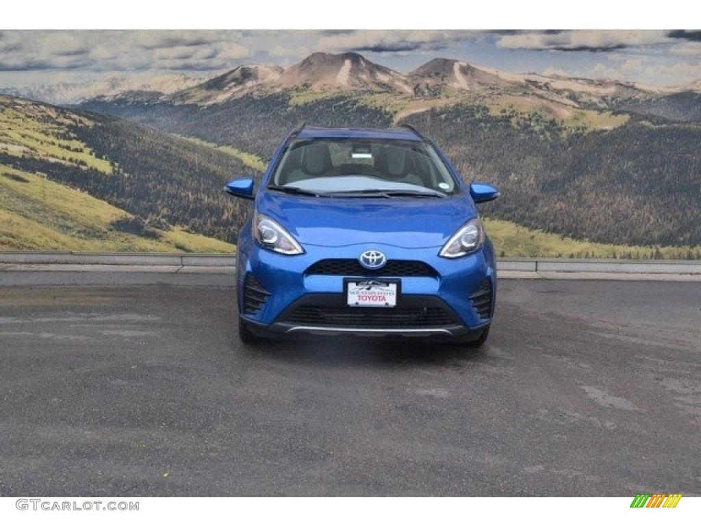 2018 Prius c One - Blue Streak Metallic / Gray photo #2
