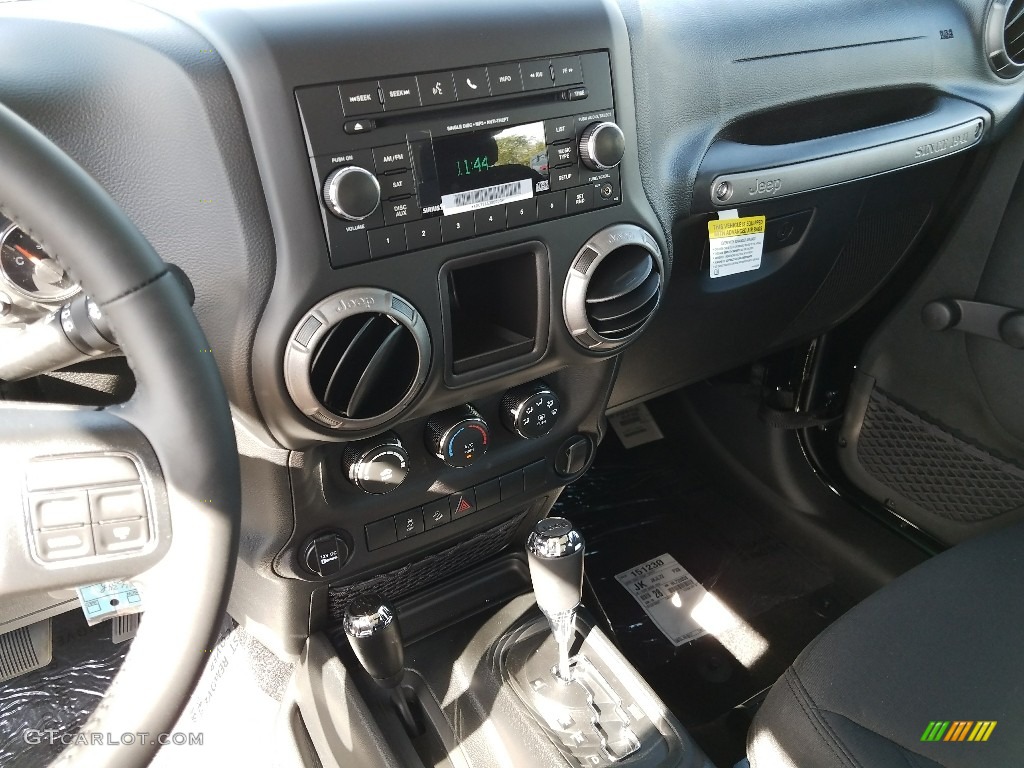 2017 Wrangler Sport 4x4 - Black / Black photo #10