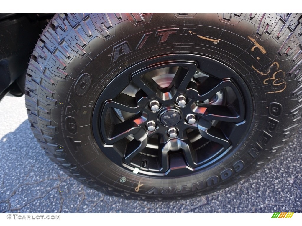 2018 1500 Rebel Crew Cab 4x4 - Brilliant Black Crystal Pearl / Black photo #9
