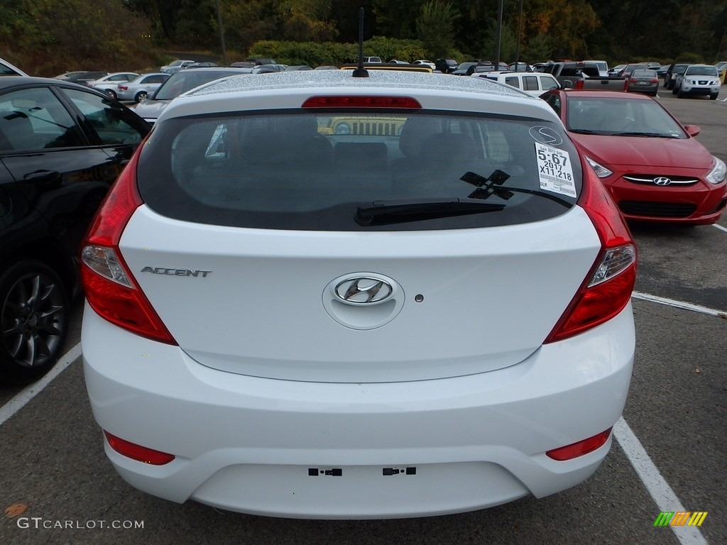 2017 Accent SE Hatchback - Century White / Black photo #3