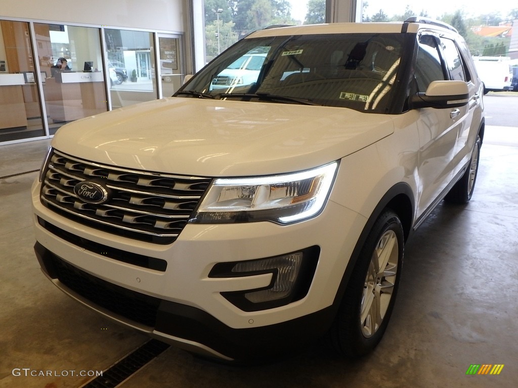 2017 Explorer Limited 4WD - White Platinum / Ebony Black photo #4