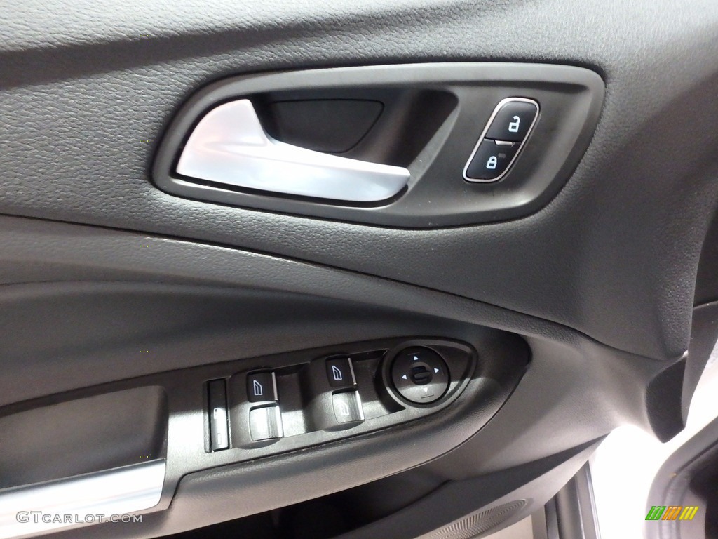 2017 C-Max Hybrid SE - White Platinum / Charcoal Black photo #11