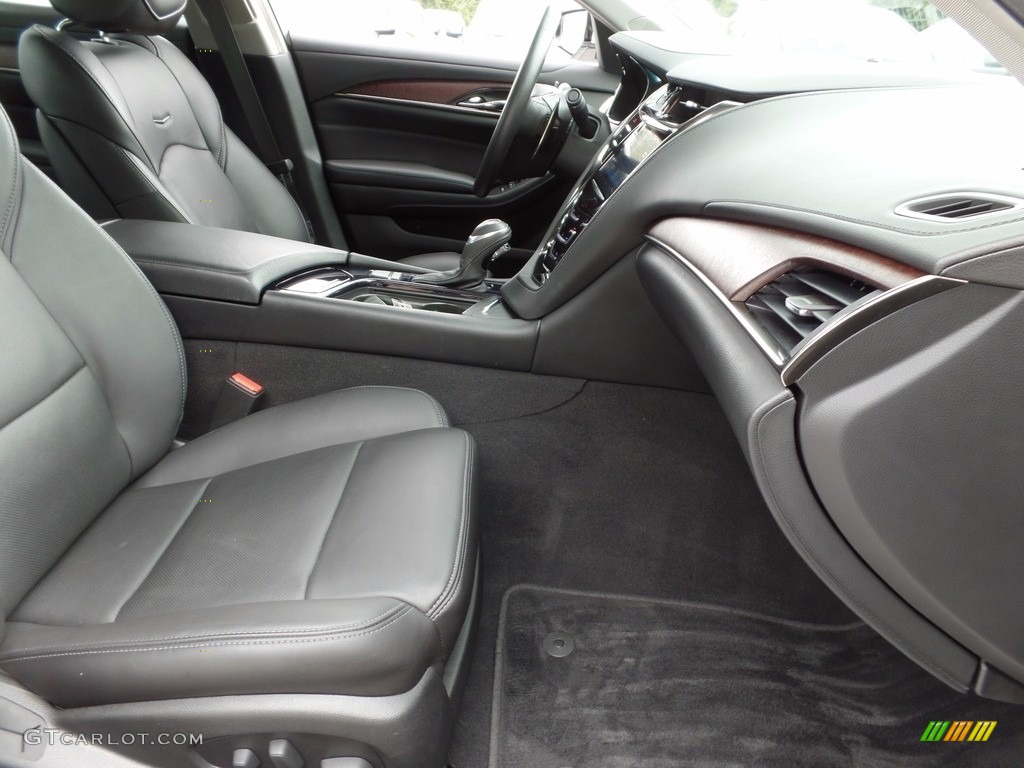 2017 Cadillac CTS Luxury Front Seat Photos