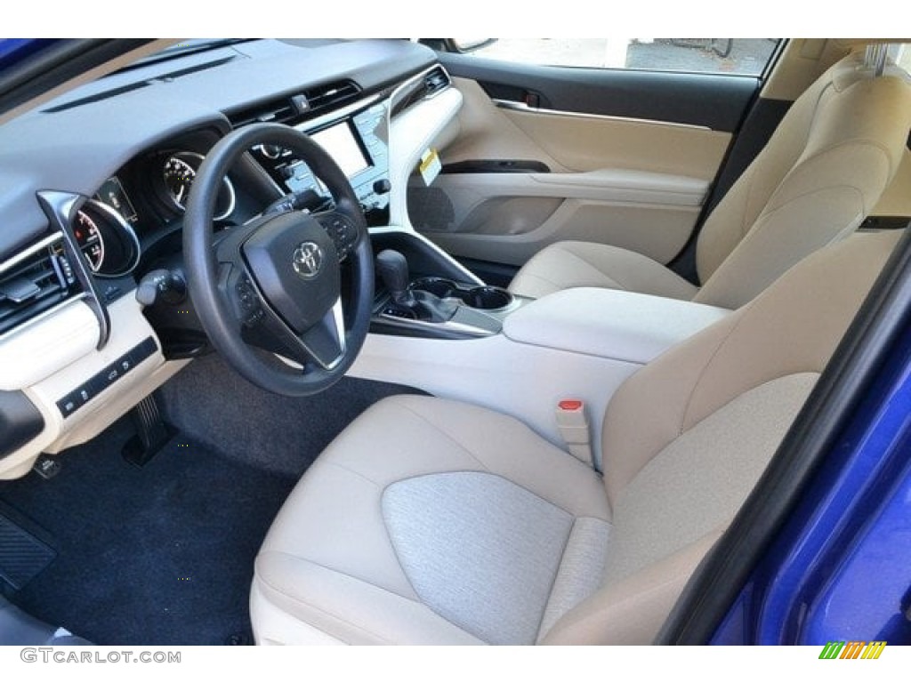 2018 Camry LE - Blue Crush Metallic / Ash photo #5