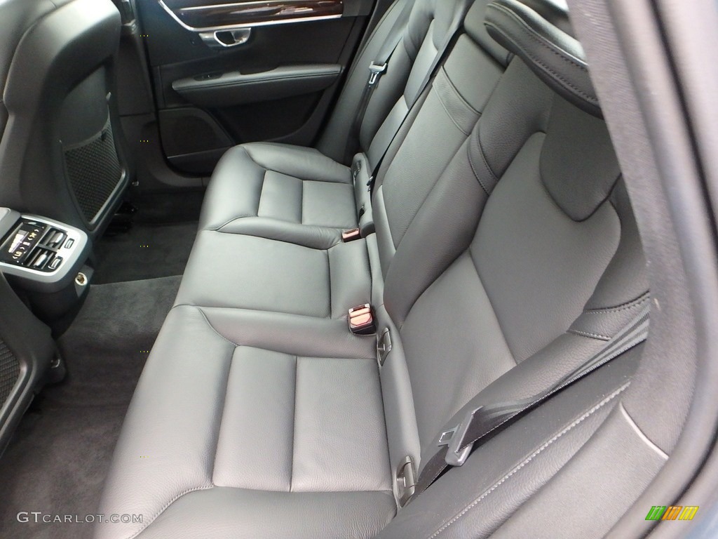 2017 Volvo S90 T5 Rear Seat Photo #123156381