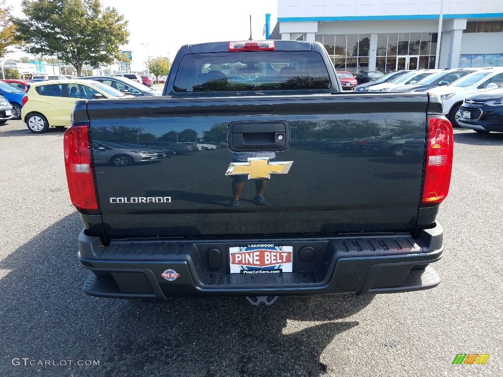 2018 Colorado WT Extended Cab 4x4 - Graphite Metallic / Jet Black/Dark Ash photo #5
