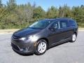 Granite Crystal Metallic 2018 Chrysler Pacifica Touring L Exterior