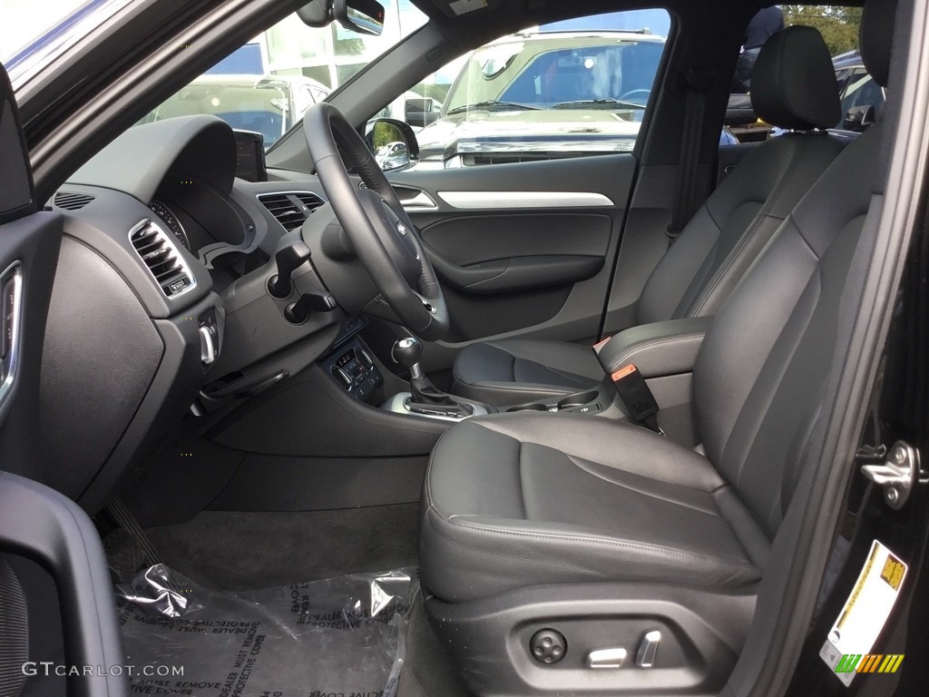 Black Interior 2018 Audi Q3 2.0 TFSI Premium quattro Photo #123166341