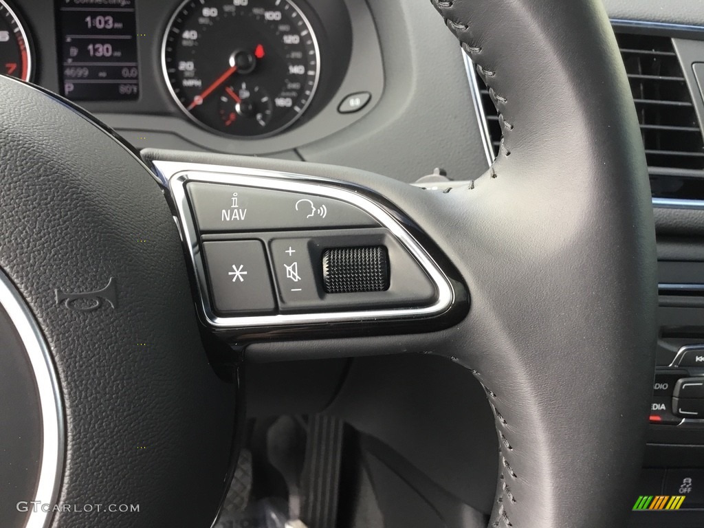 2018 Audi Q3 2.0 TFSI Premium quattro Controls Photos
