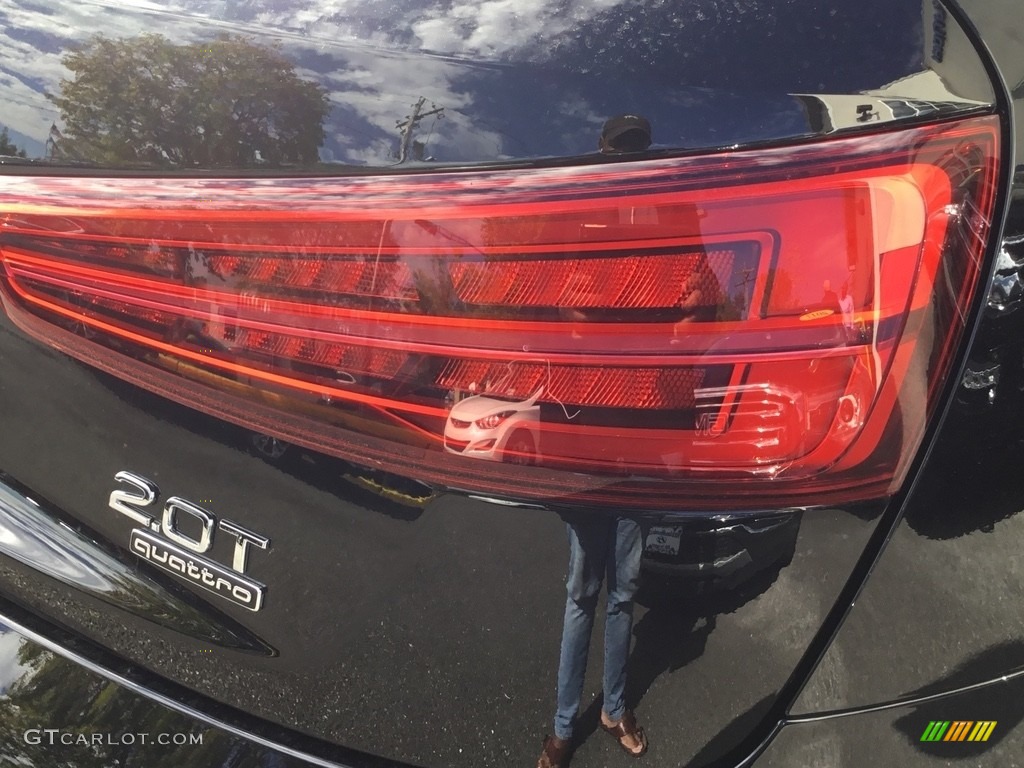 2018 Audi Q3 2.0 TFSI Premium quattro Marks and Logos Photo #123166740