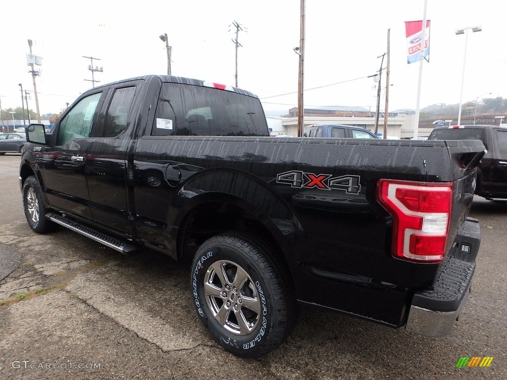 2018 F150 XL SuperCab 4x4 - Shadow Black / Earth Gray photo #4