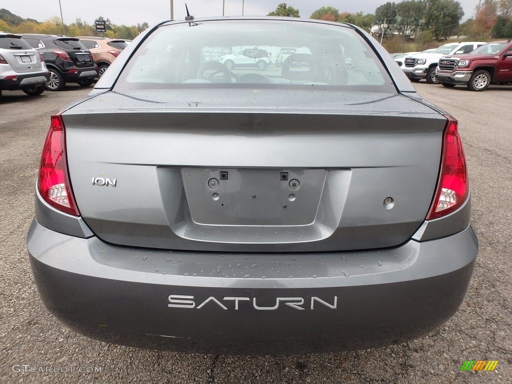 2006 ION 2 Sedan - Storm Gray / Gray photo #10