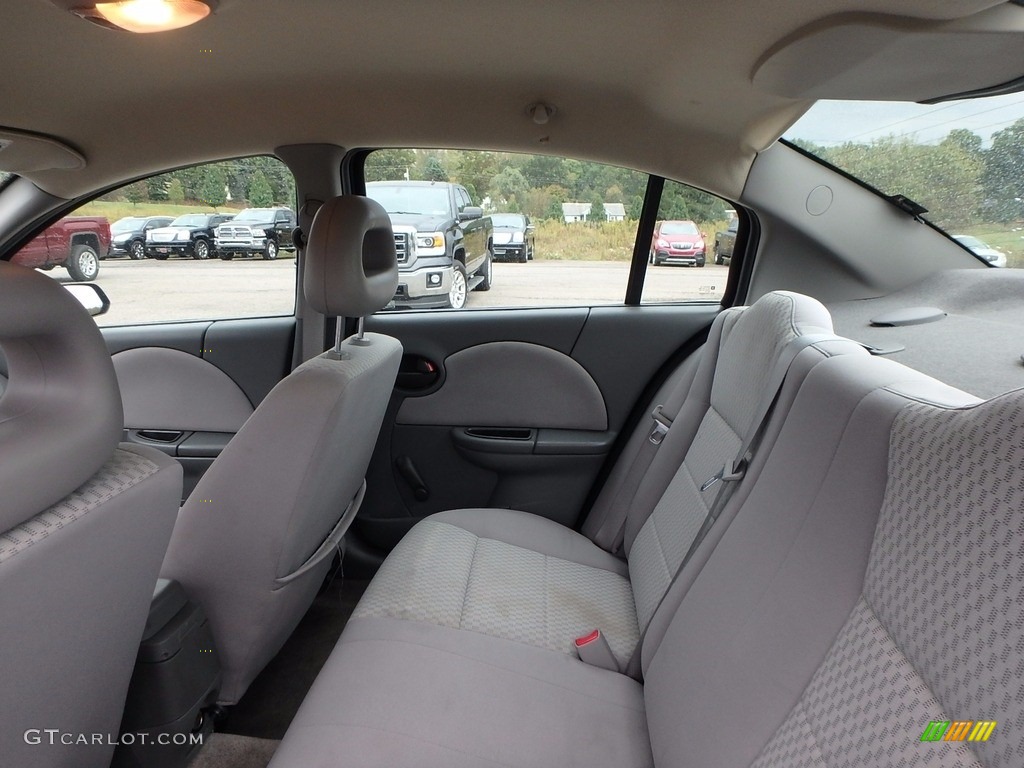 2006 ION 2 Sedan - Storm Gray / Gray photo #16