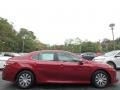 2018 Ruby Flare Pearl Toyota Camry Hybrid LE  photo #2