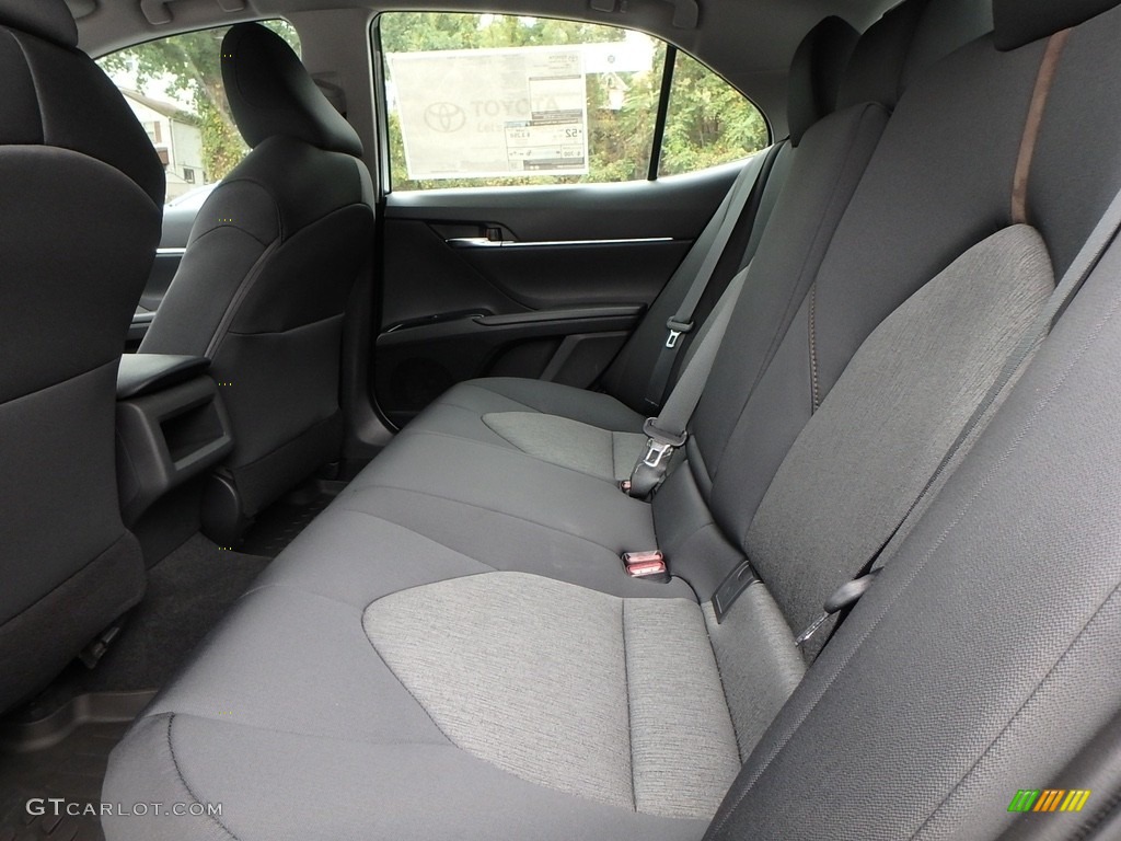 2018 Camry Hybrid LE - Ruby Flare Pearl / Black photo #7