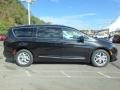 2018 Brilliant Black Crystal Pearl Chrysler Pacifica Touring L Plus  photo #6