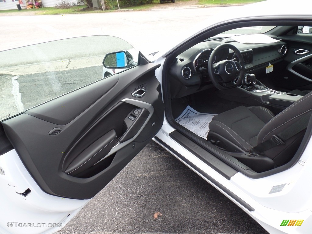Jet Black Interior 2018 Chevrolet Camaro LT Coupe Photo #123189281