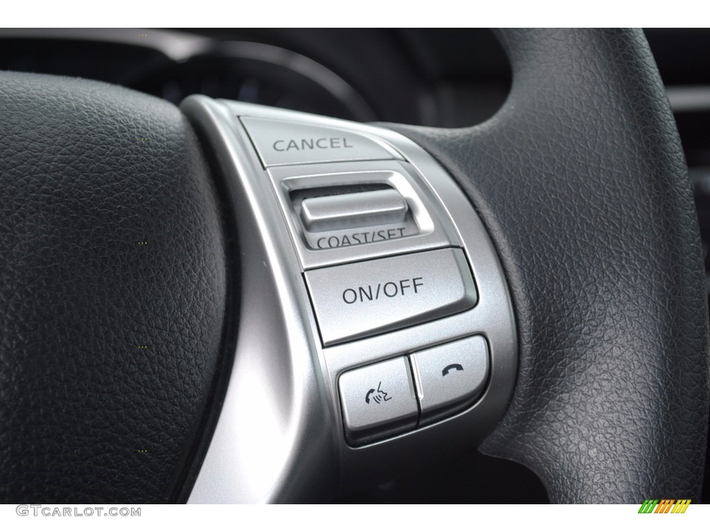 2015 Rogue SV - Super Black / Charcoal photo #15