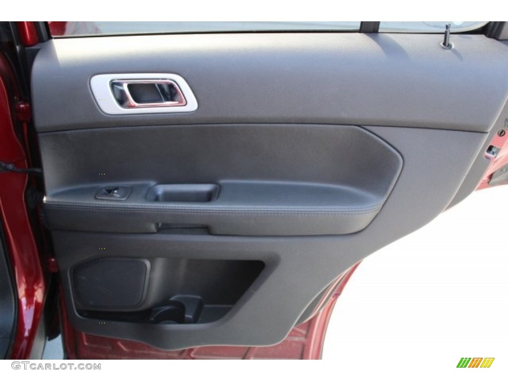 2013 Explorer XLT - Ruby Red Metallic / Charcoal Black photo #30