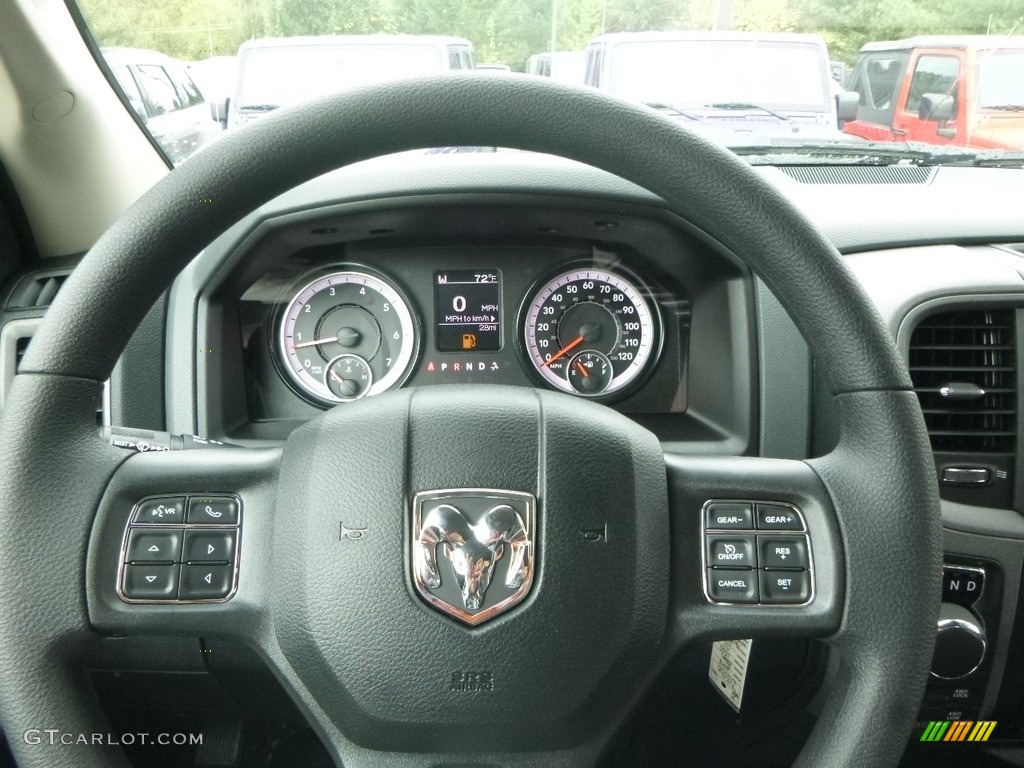 2018 1500 Express Quad Cab 4x4 - Bright White / Black/Diesel Gray photo #20