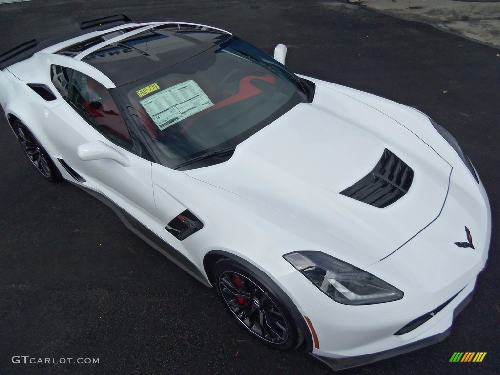 2017 Corvette Z06 Coupe - Arctic White / Adrenaline Red photo #4