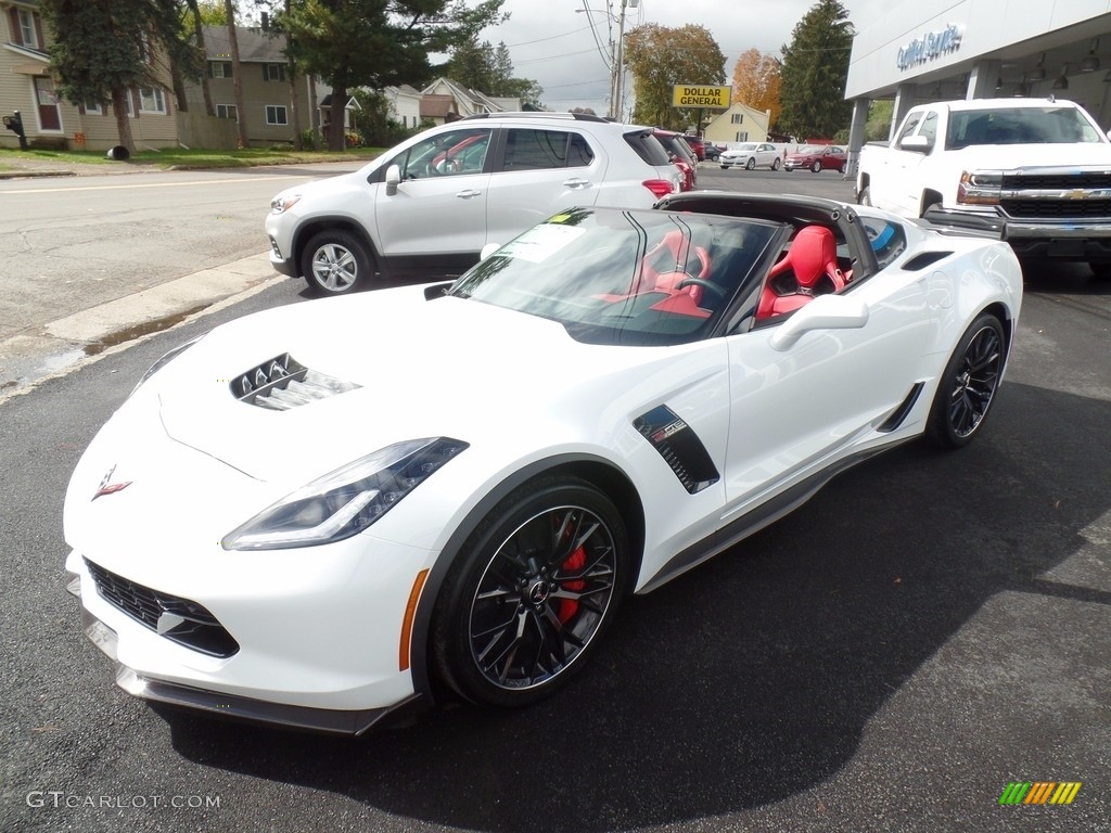 2017 Corvette Z06 Coupe - Arctic White / Adrenaline Red photo #13