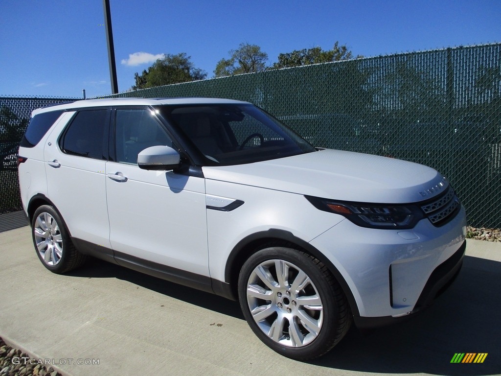 Yulong White Land Rover Discovery