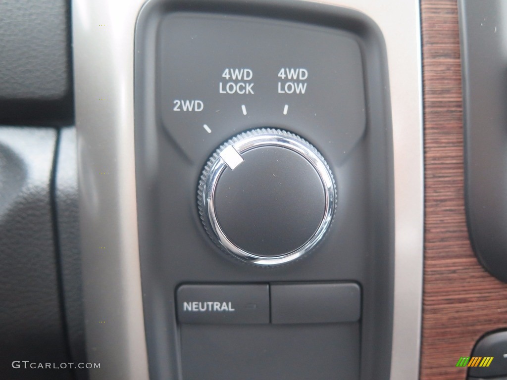2017 Ram 2500 Laramie Crew Cab 4x4 Transmission Photos