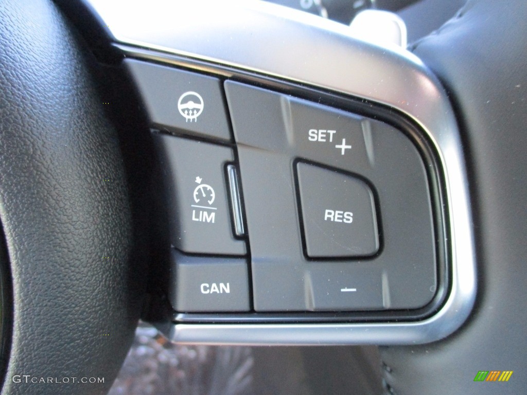 2018 Jaguar F-Type Coupe Controls Photo #123214716