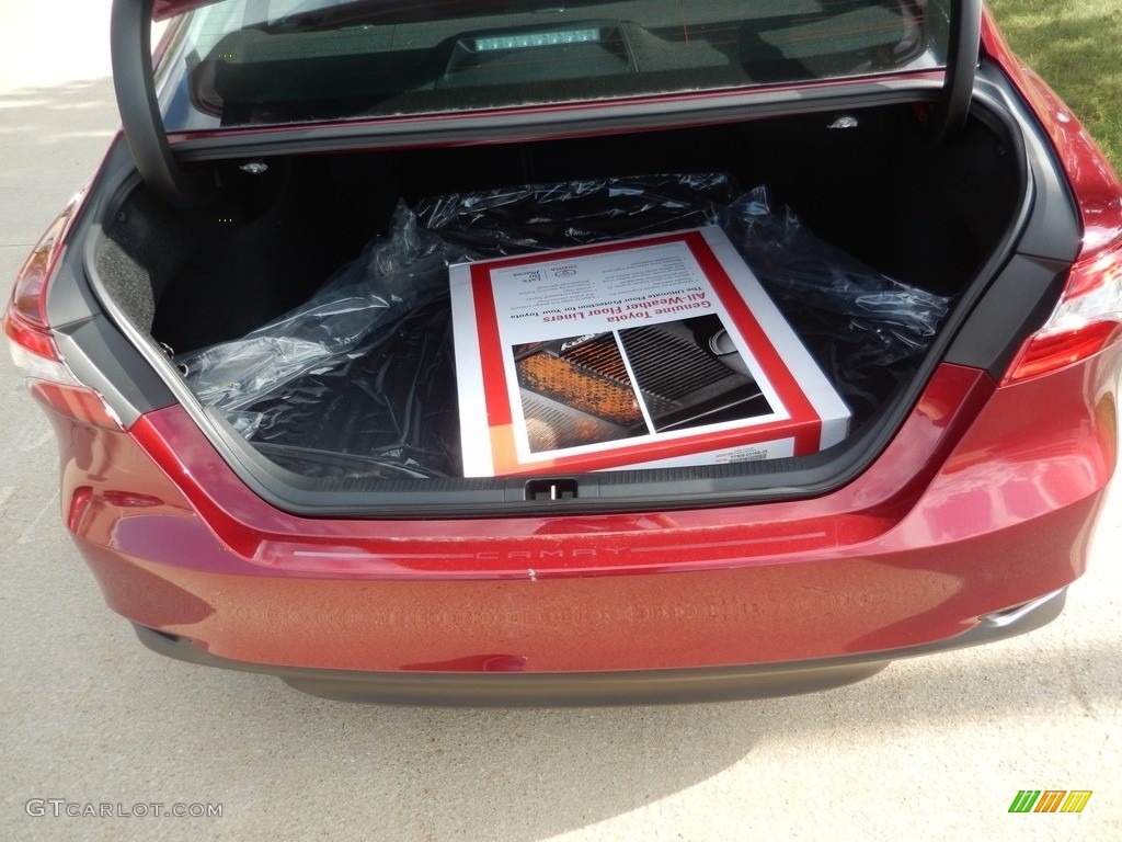 2018 Camry LE - Ruby Flare Pearl / Black photo #6