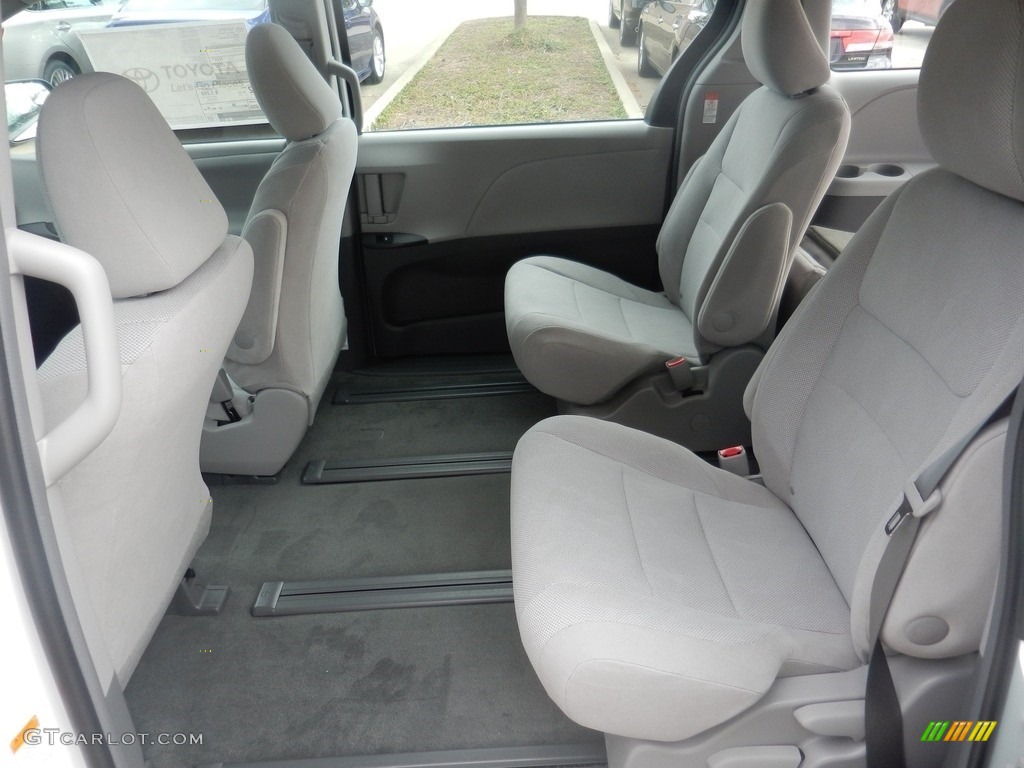 2017 Sienna L - Super White / Ash photo #4
