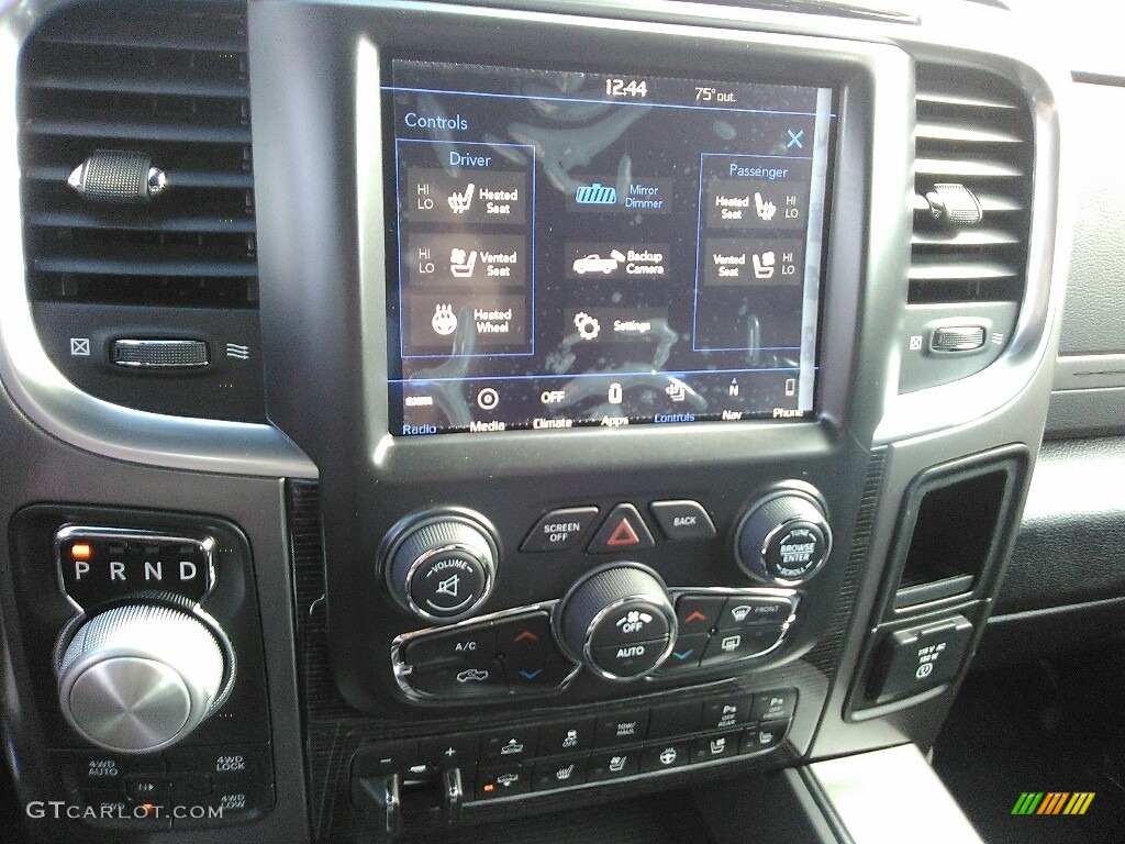 2018 1500 Laramie Longhorn Crew Cab 4x4 - Brilliant Black Crystal Pearl / Black photo #15