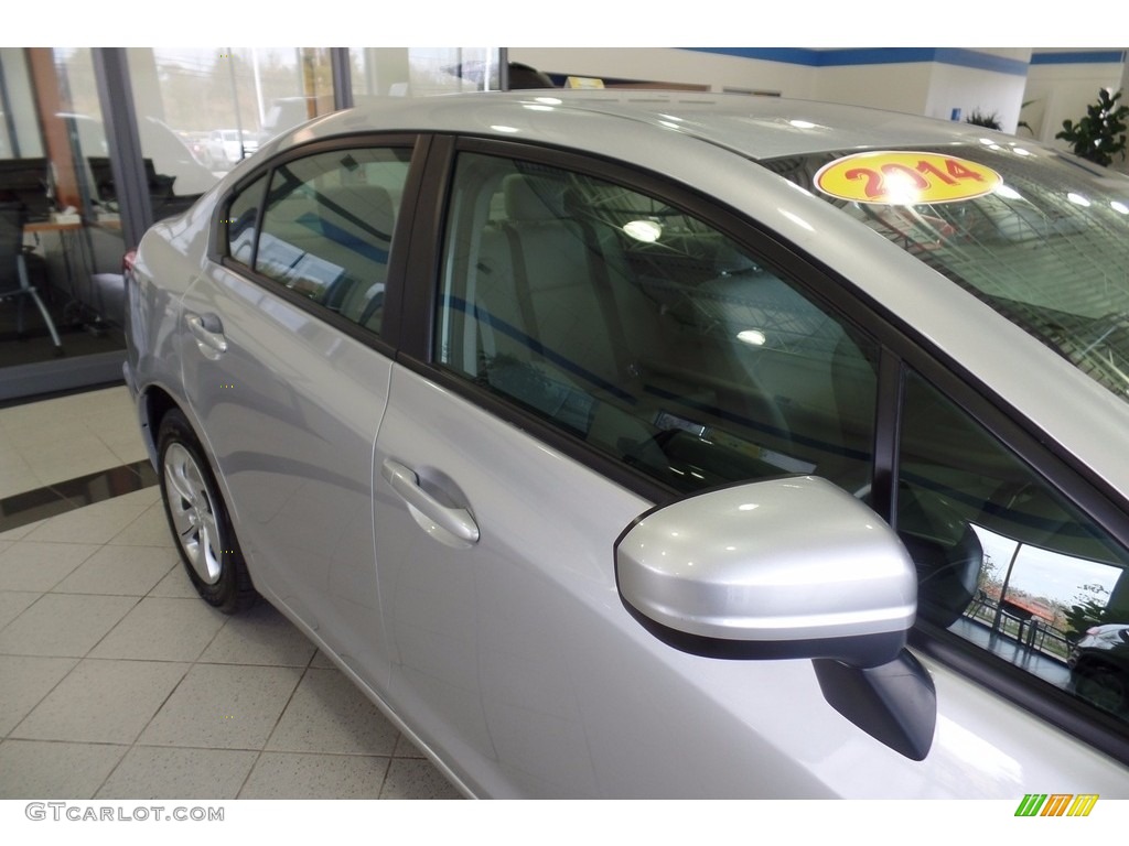 2014 Civic LX Sedan - Alabaster Silver Metallic / Gray photo #9