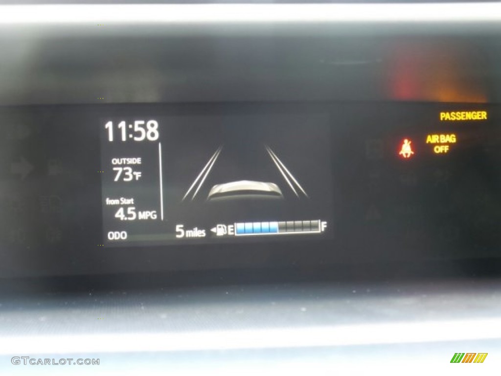 2018 Prius c Four - Magnetic Gray Metallic / Black photo #18