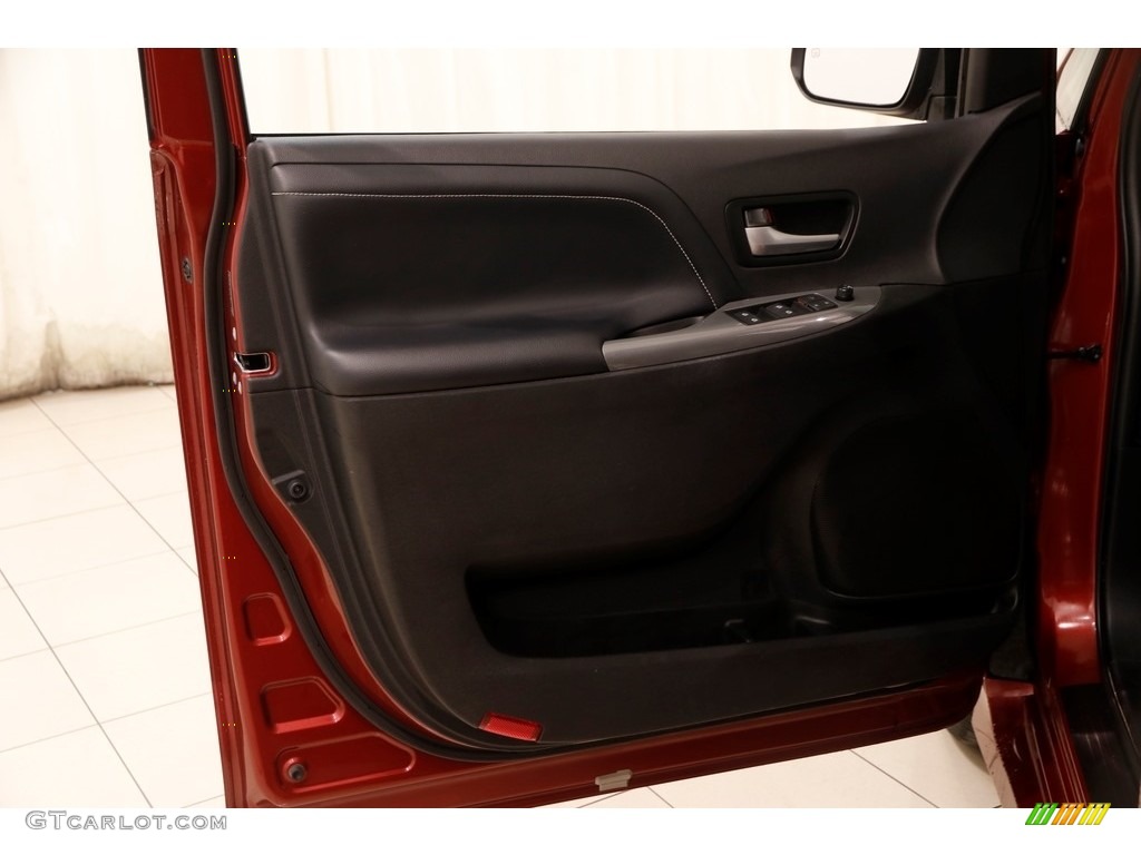 2015 Sienna SE - Salsa Red Pearl / Black photo #4