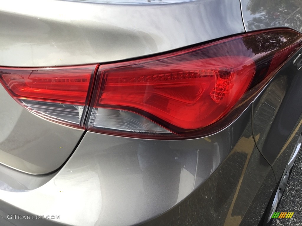 2016 Elantra SE - Desert Bronze / Beige photo #22