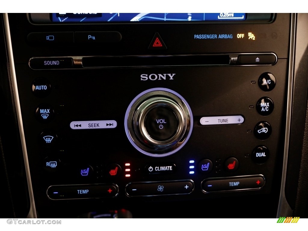 2017 Explorer Limited 4WD - Magnetic / Ebony Black photo #9