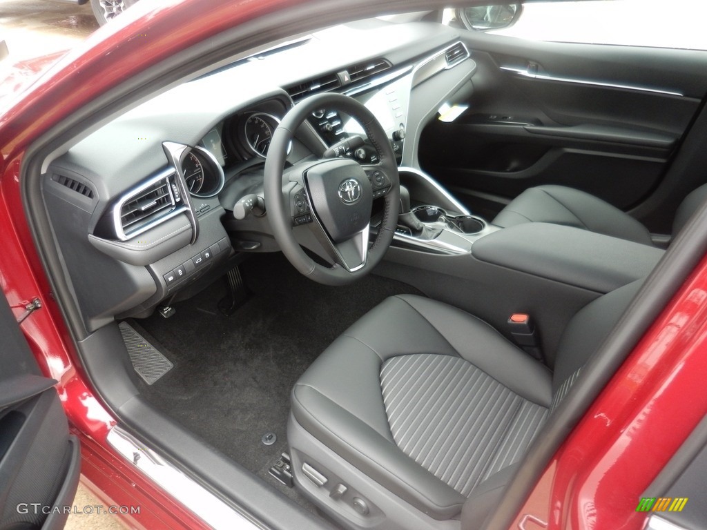 2018 Camry SE - Ruby Flare Pearl / Black photo #3