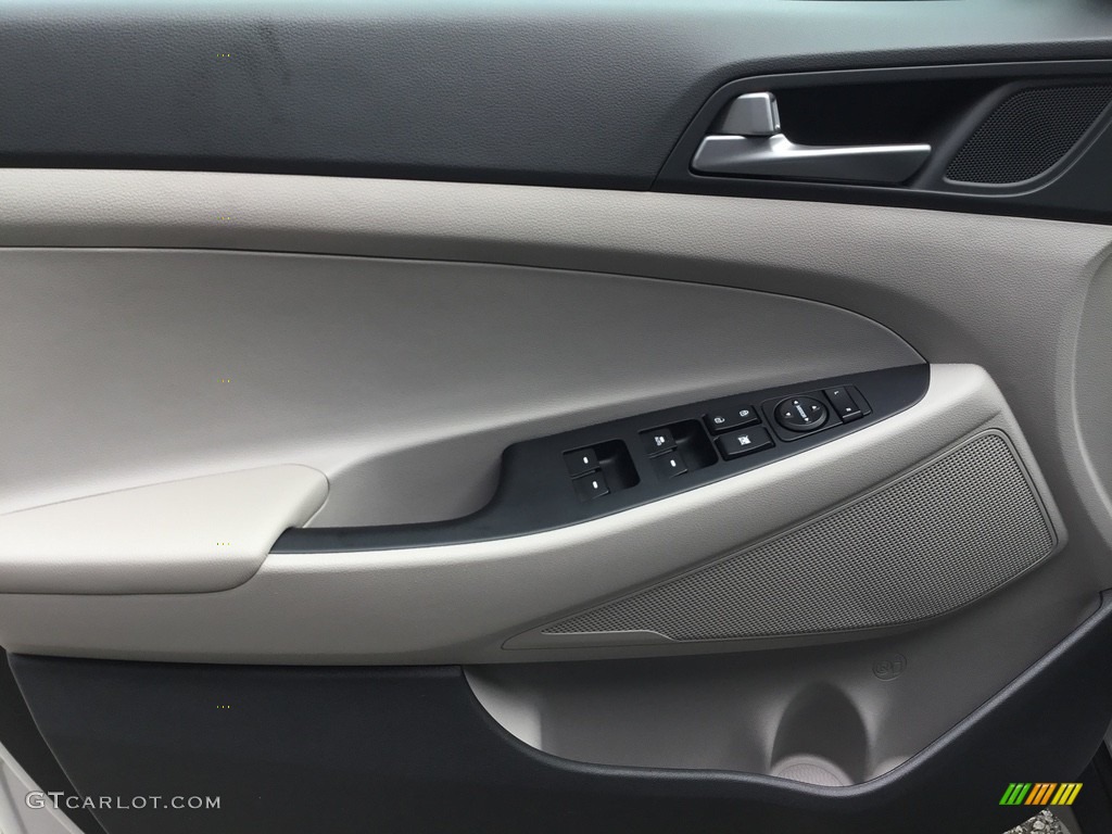 2017 Tucson Sport AWD - Molten Silver / Black photo #9