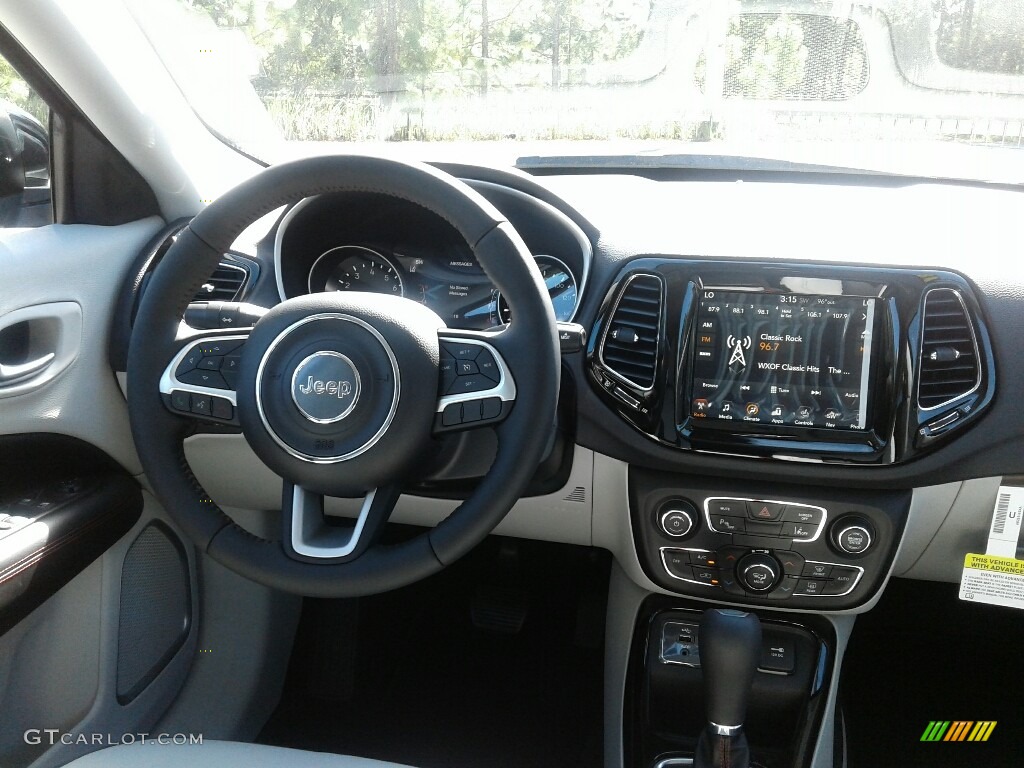 2018 Jeep Compass Limited Dashboard Photos