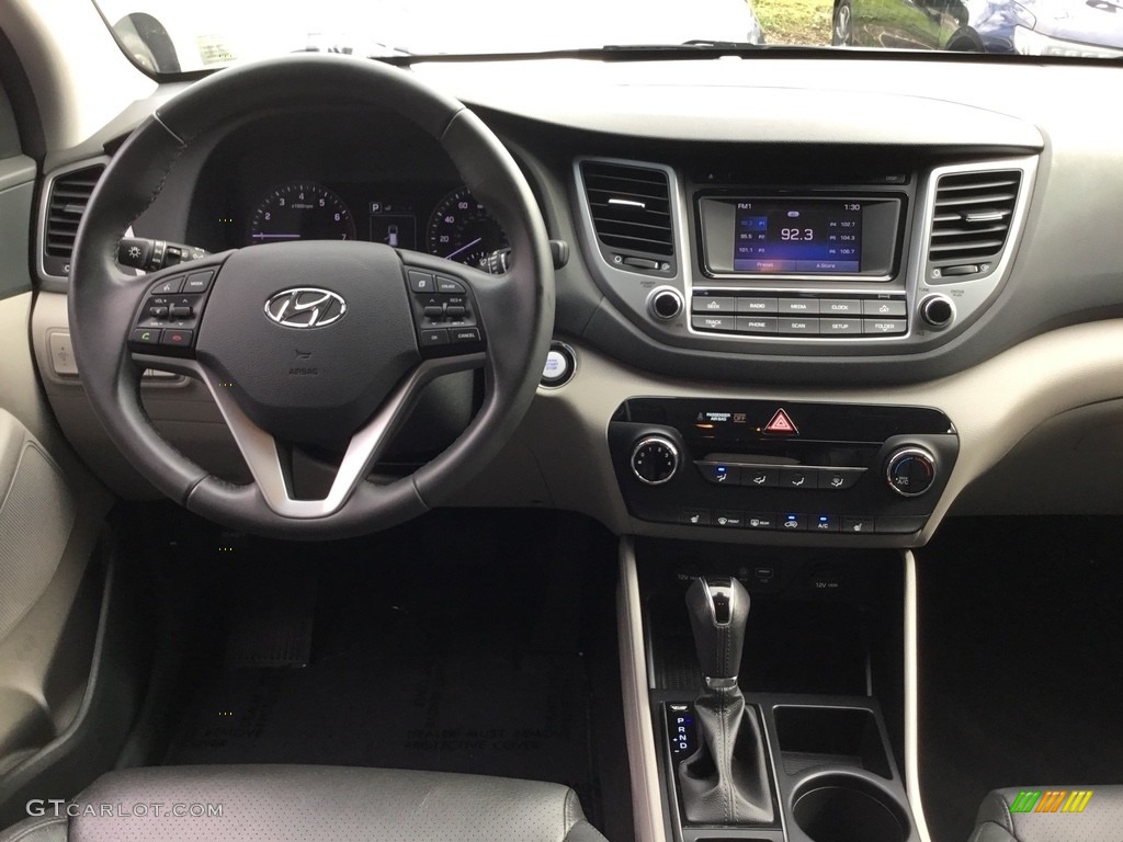 2017 Tucson Sport AWD - Molten Silver / Black photo #14