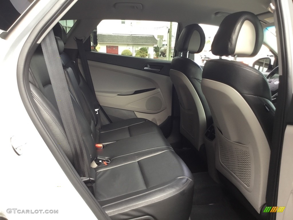 2017 Tucson Sport AWD - Molten Silver / Black photo #24