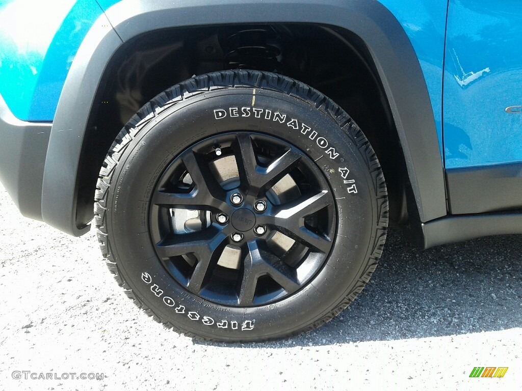 2018 Cherokee Trailhawk 4x4 - Hydro Blue Pearl / Black photo #20