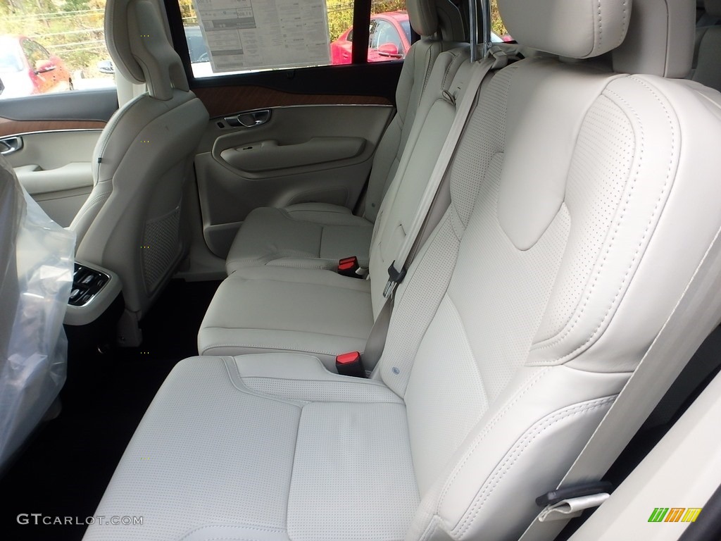 2018 Volvo XC90 T6 AWD Inscription Rear Seat Photo #123245083