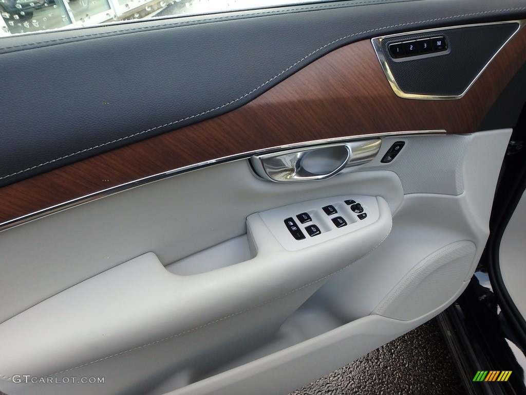 2018 Volvo XC90 T6 AWD Inscription Blonde Door Panel Photo #123245152