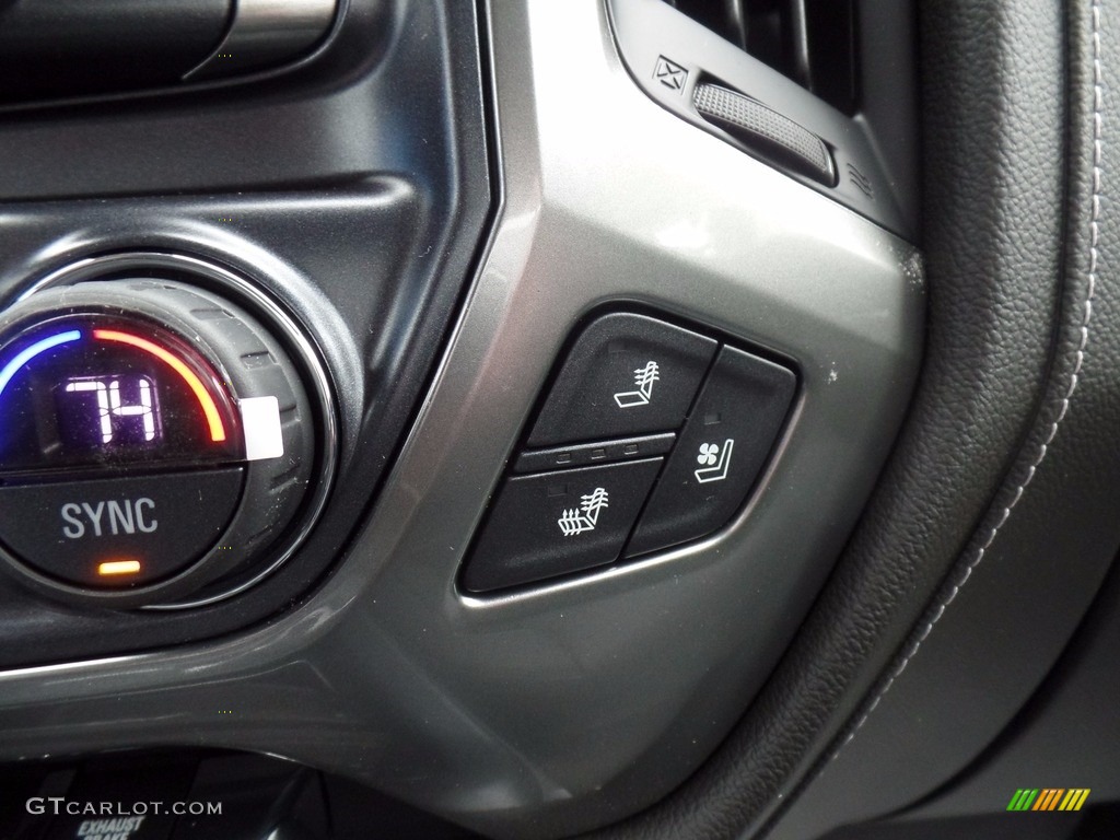 2018 Chevrolet Silverado 3500HD LTZ Crew Cab 4x4 Controls Photo #123246094